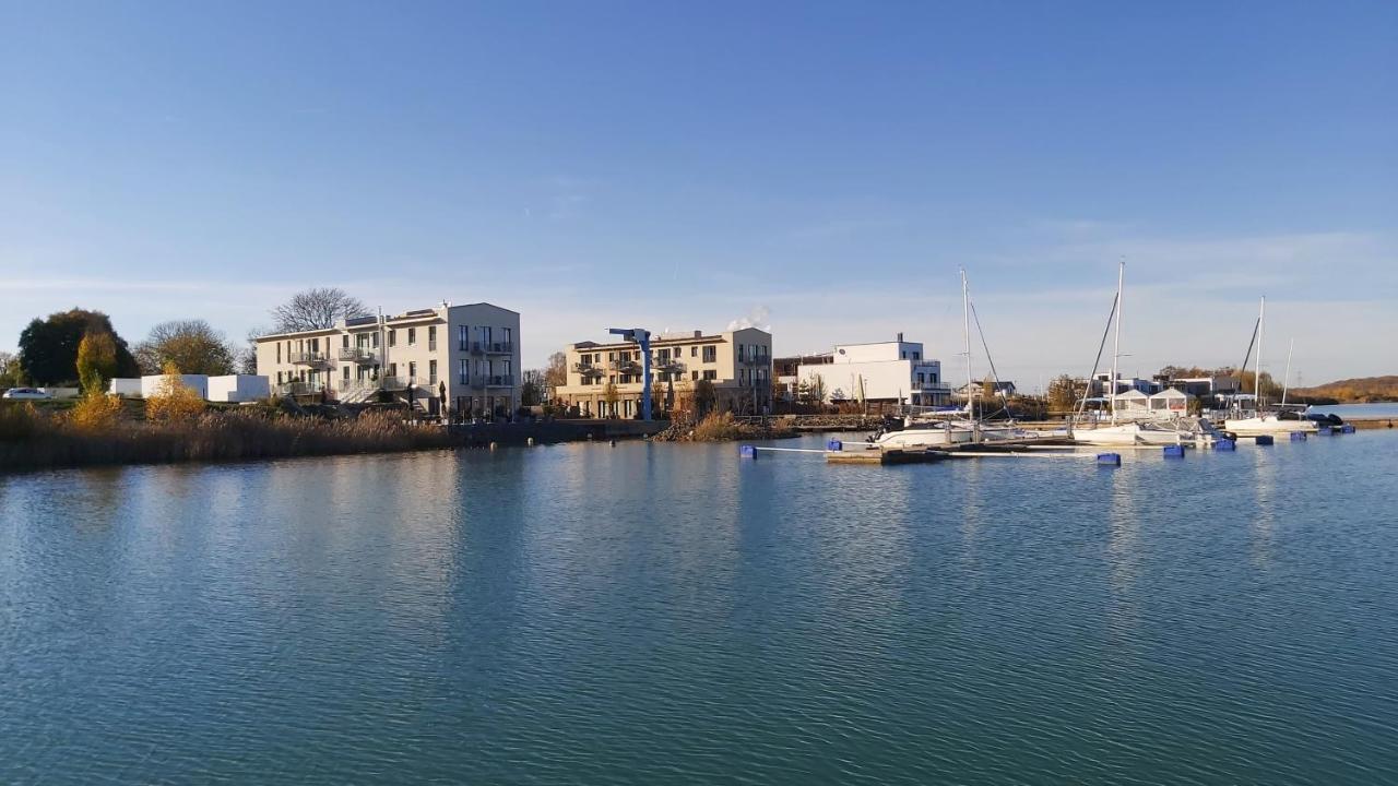 Hafen 15 - Ihre Ferienwohnung Am Hainer See Bei Leipzig Neukieritzsch Kültér fotó
